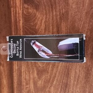 Wine Aerator Connoisseurs Deluxe Bottle Top